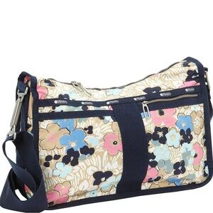 LeSportsac Shoulder Bag 🚨 LOW BALL OFFERS ACCEPTED 🚨 on most items